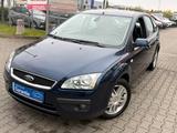 Ford Focus 1.6 VCT*Lim.Ghia*KLIMAAT*RCD*VELOURS*TEMPO - Ford: Ghia