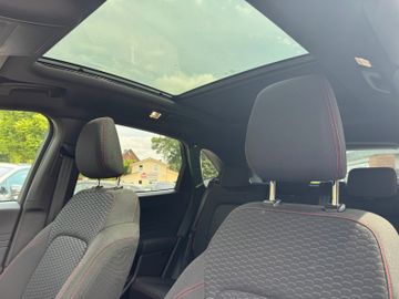 Fahrzeugverkauf 14 Ford Kuga ST-Line 1.5 AT AHK Navi Pano Kamera