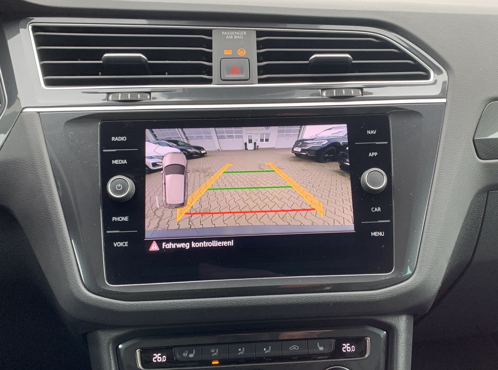 Fahrzeugabbildung Volkswagen Tiguan 2.0 TDI*Highline*4Motion*Leder*AHK*HeadUp