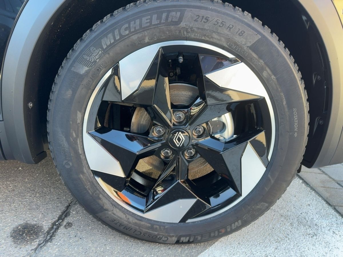 Fahrzeugabbildung Renault Captur Techno Mild Hybrid160EDC GJR*SHZ*TEMPOMAT