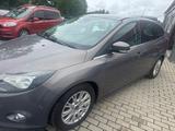 Ford Focus Turnier Titanium - Ford Focus aus 2011: Turnier