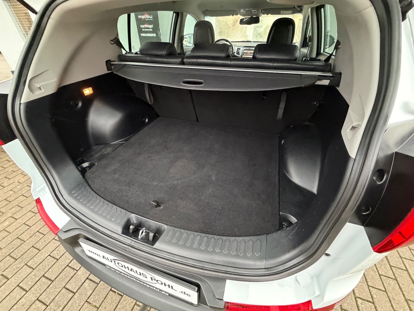 Fahrzeugabbildung Kia Sportage Spirit 2.0 2WD AT