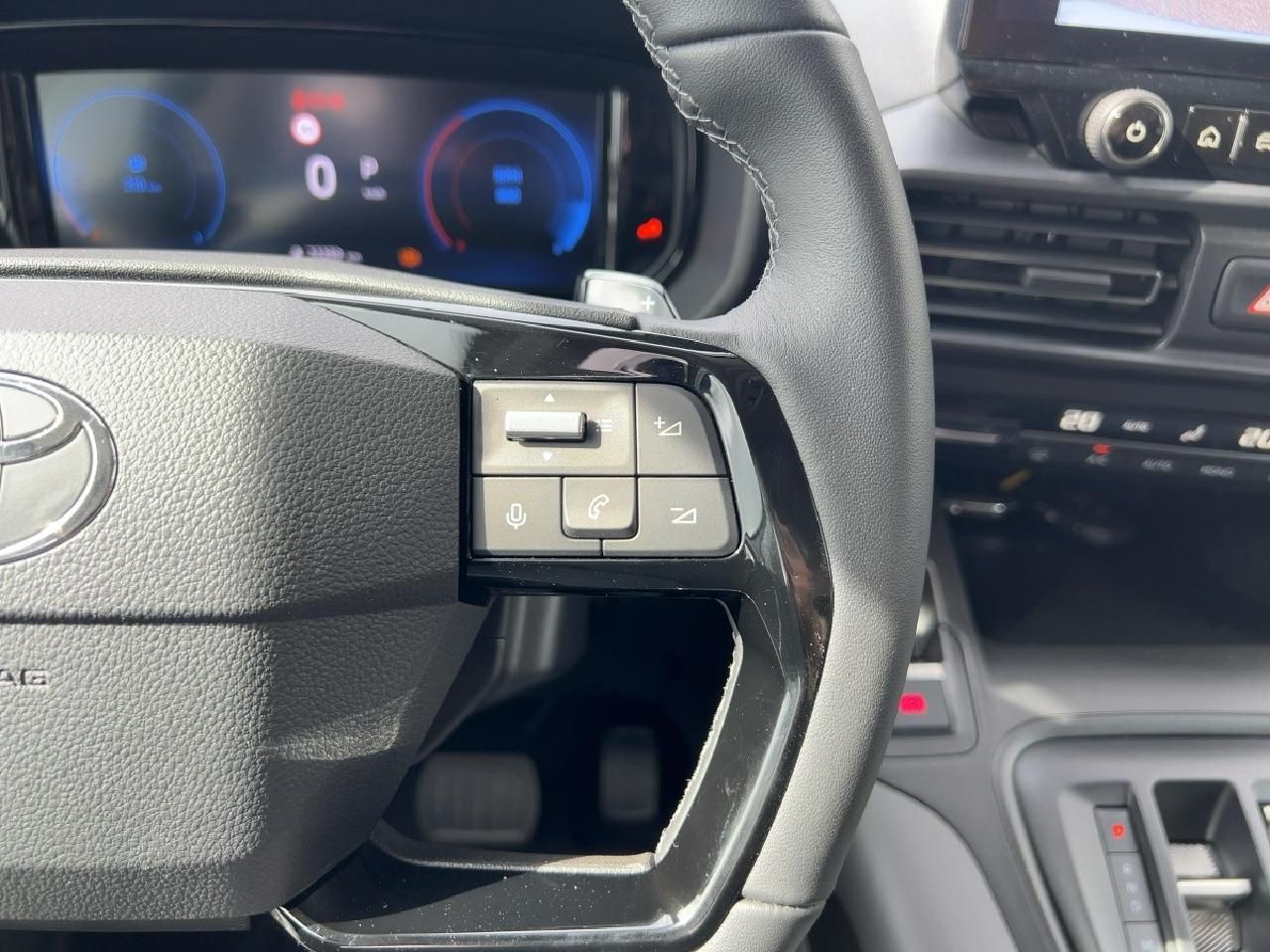 Fahrzeugabbildung Toyota Proace City Verso L2 Team Deutschland *7 Sitzer