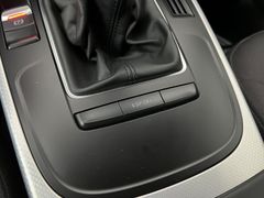 AUDI A4 2.0 TDI Avant / NUR 69.tKM / 1.HD / GARANTIE AUDI A4 2.0 TDI Avant / NUR 69.tKM / 1.HD / GARANTIE
