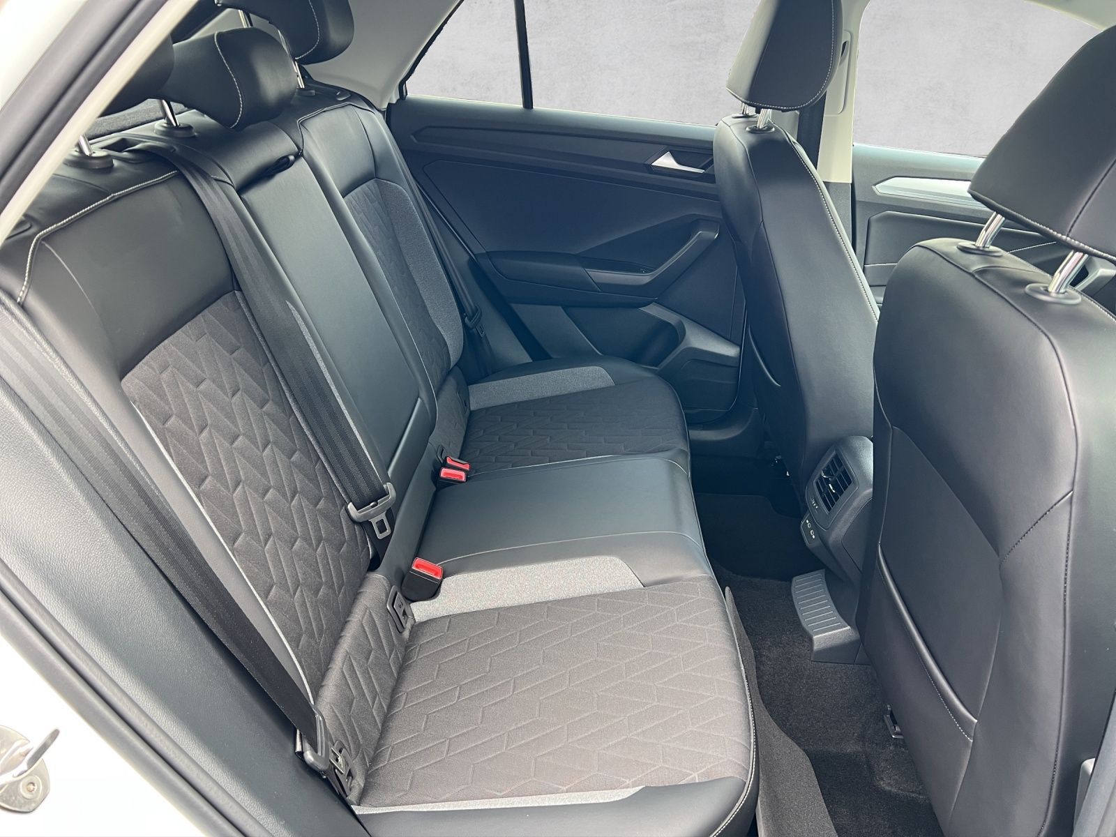 T-Roc Goal 2.0 TDI DSG AHK*Navi*Kamera*ACC