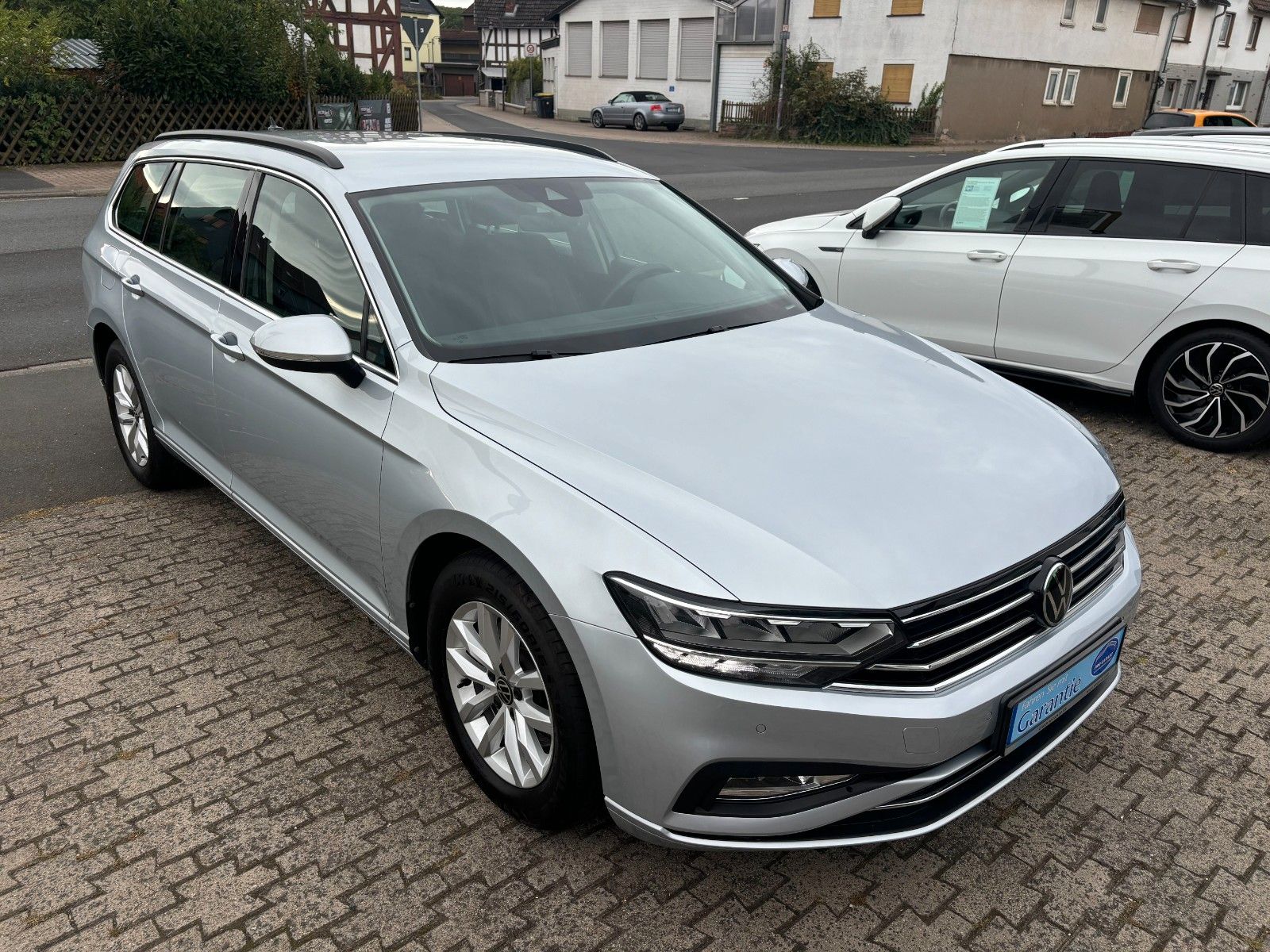 Volkswagen Passat Variant 2.0 TDI Business *LED*Navi*Kamera imagem 2