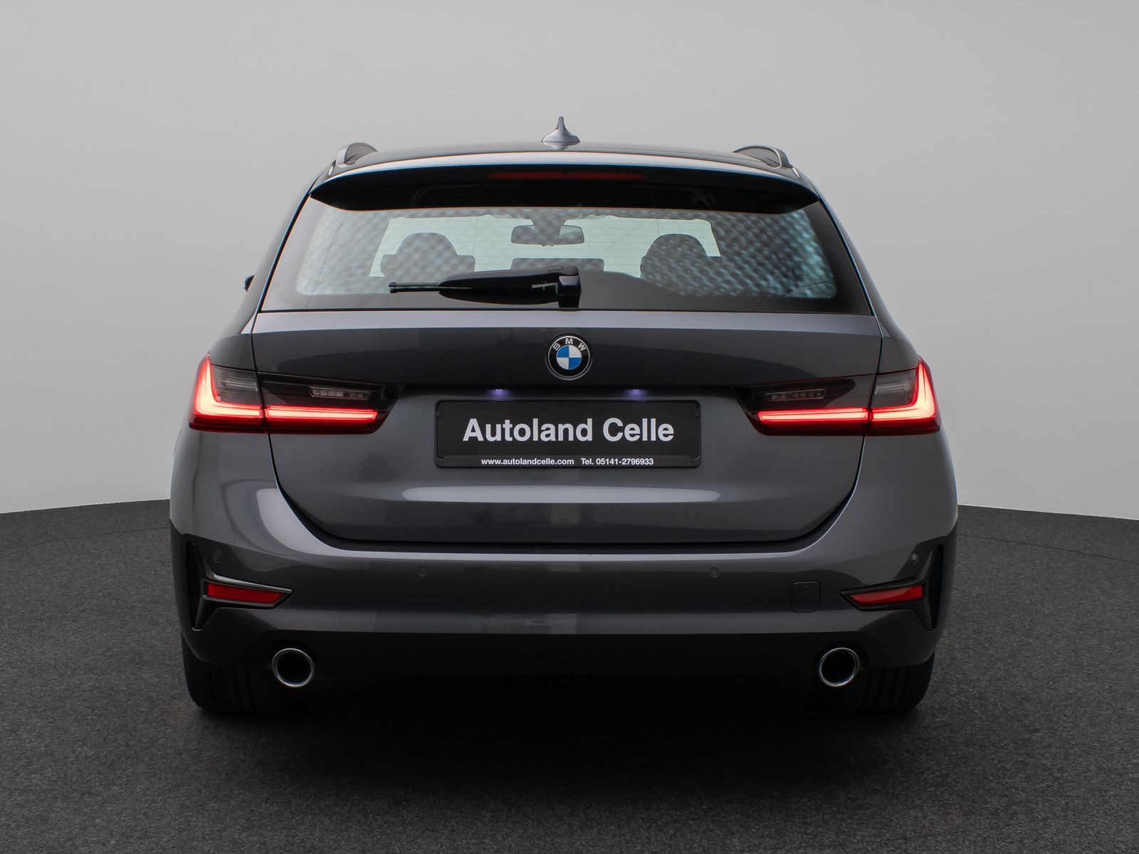 Fahrzeugabbildung BMW 320d DAB HiFi CockPitPro Lordos Alarm PDC Sport