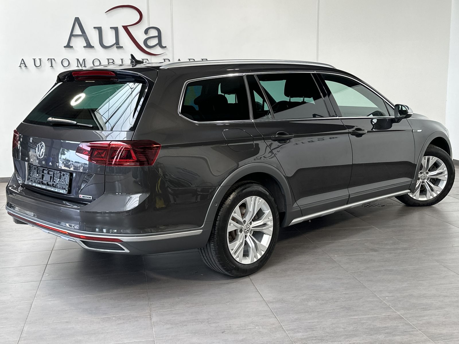 Fahrzeugabbildung Volkswagen Passat Alltrack 2.0 TDI DSG 4M NAV+LED+AHK+KAMER