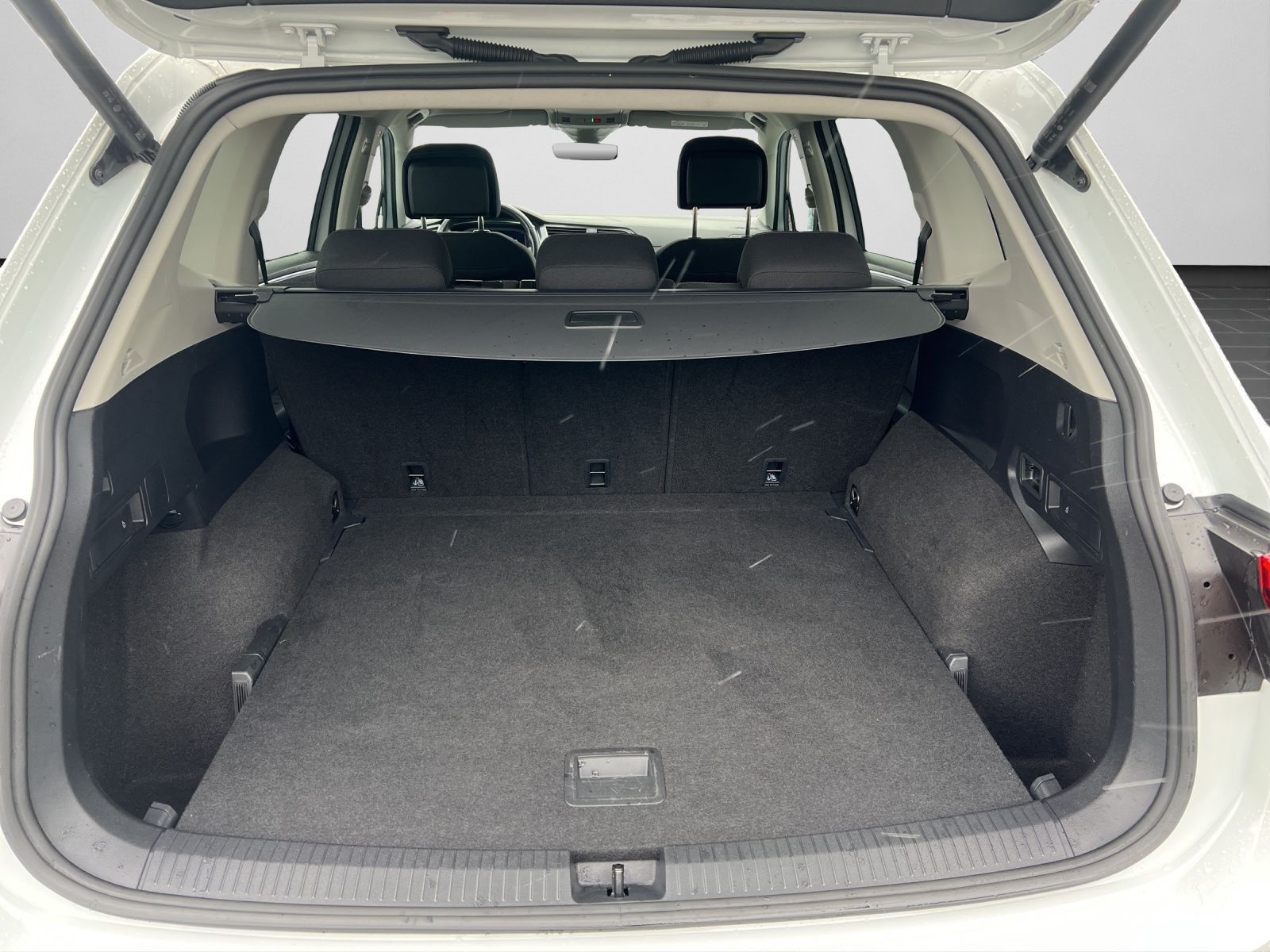 Volkswagen Tiguan Allspace - Bild 16