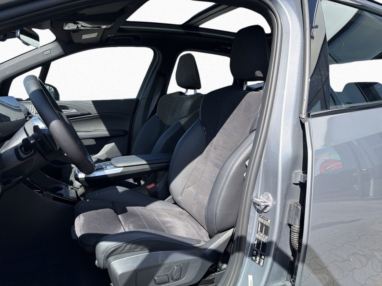 BMW 223 Active Tourer - Bild 10