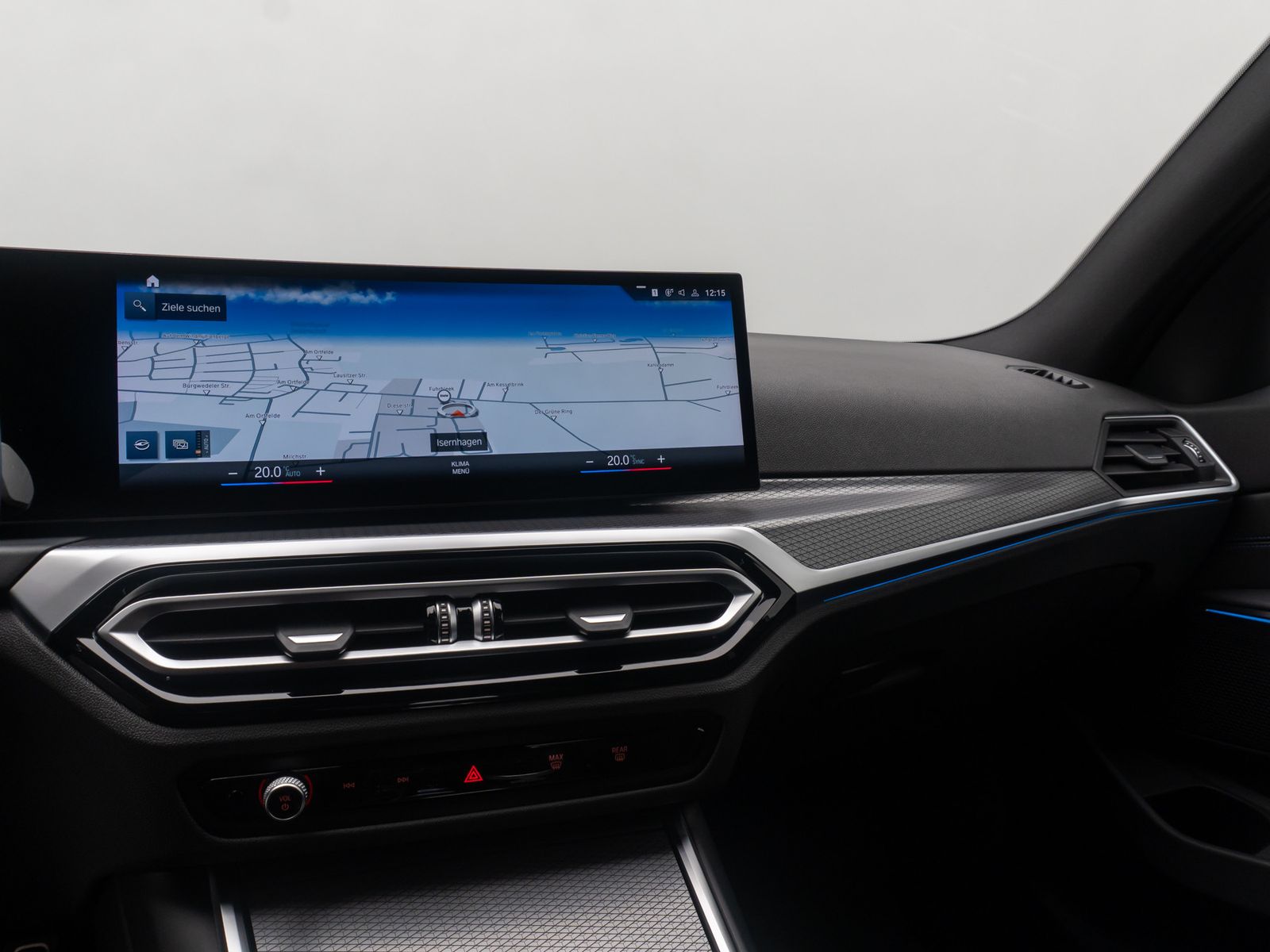 Fahrzeugabbildung BMW 330d xD M Sport Individual Kamera DAB HUD 19Zoll