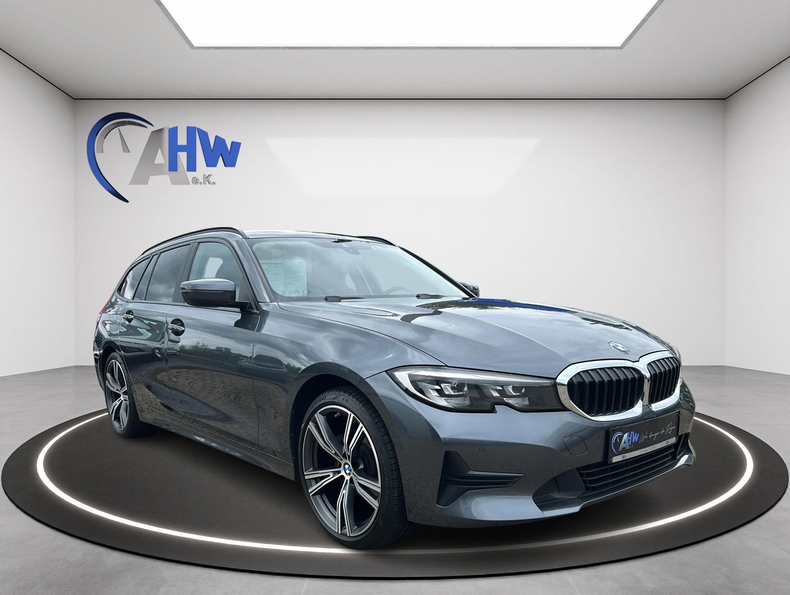 Fahrzeugabbildung BMW 318d Touring Advantage