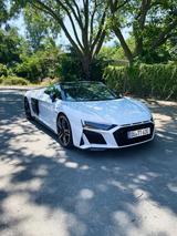Audi R8 5.2 FSI performance S tron. quat. Spyder -