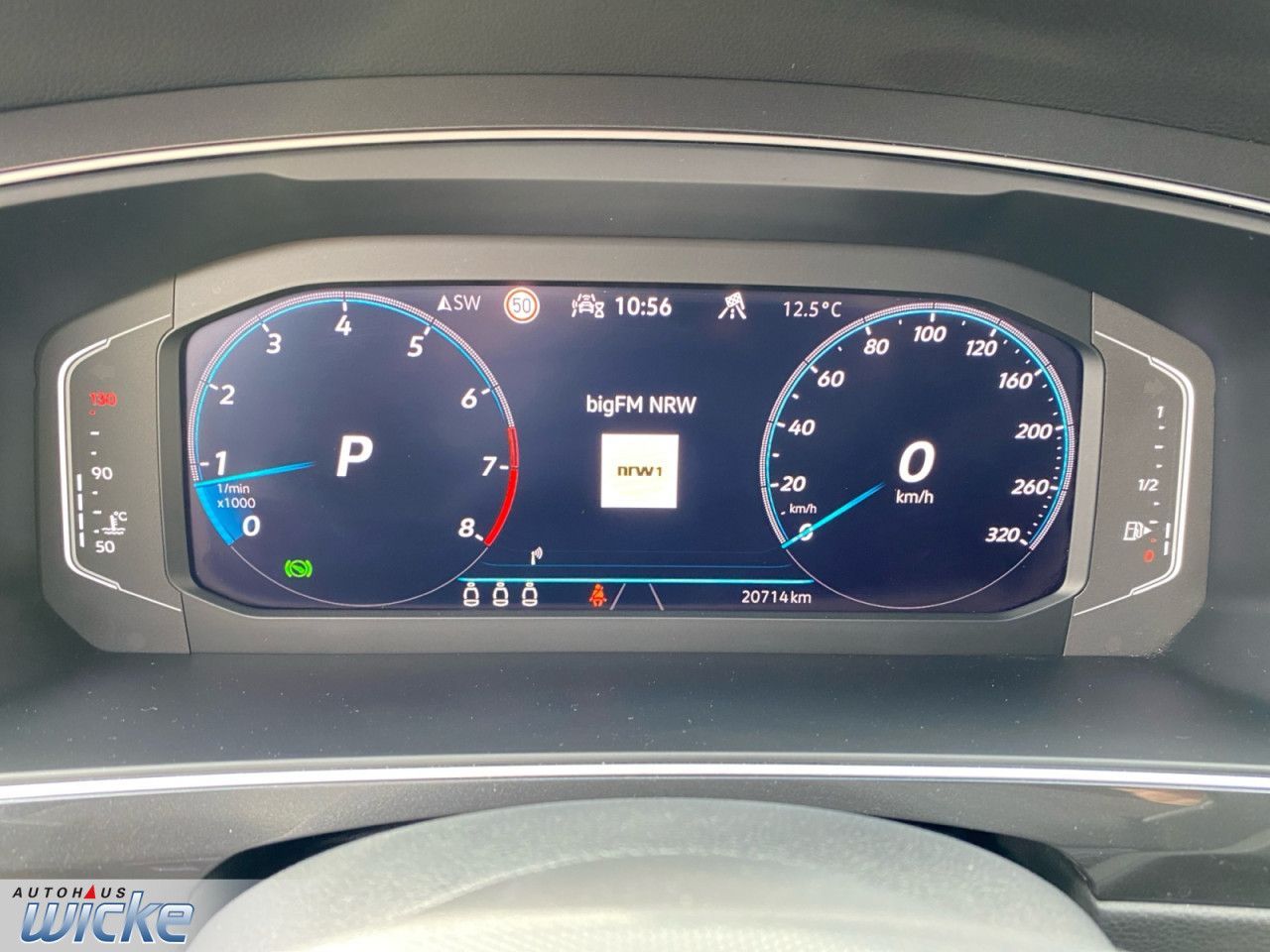 Volkswagen Tiguan R 2.0 l TSI 4Motion DSG R NAVI KLIMA REAR foto 11