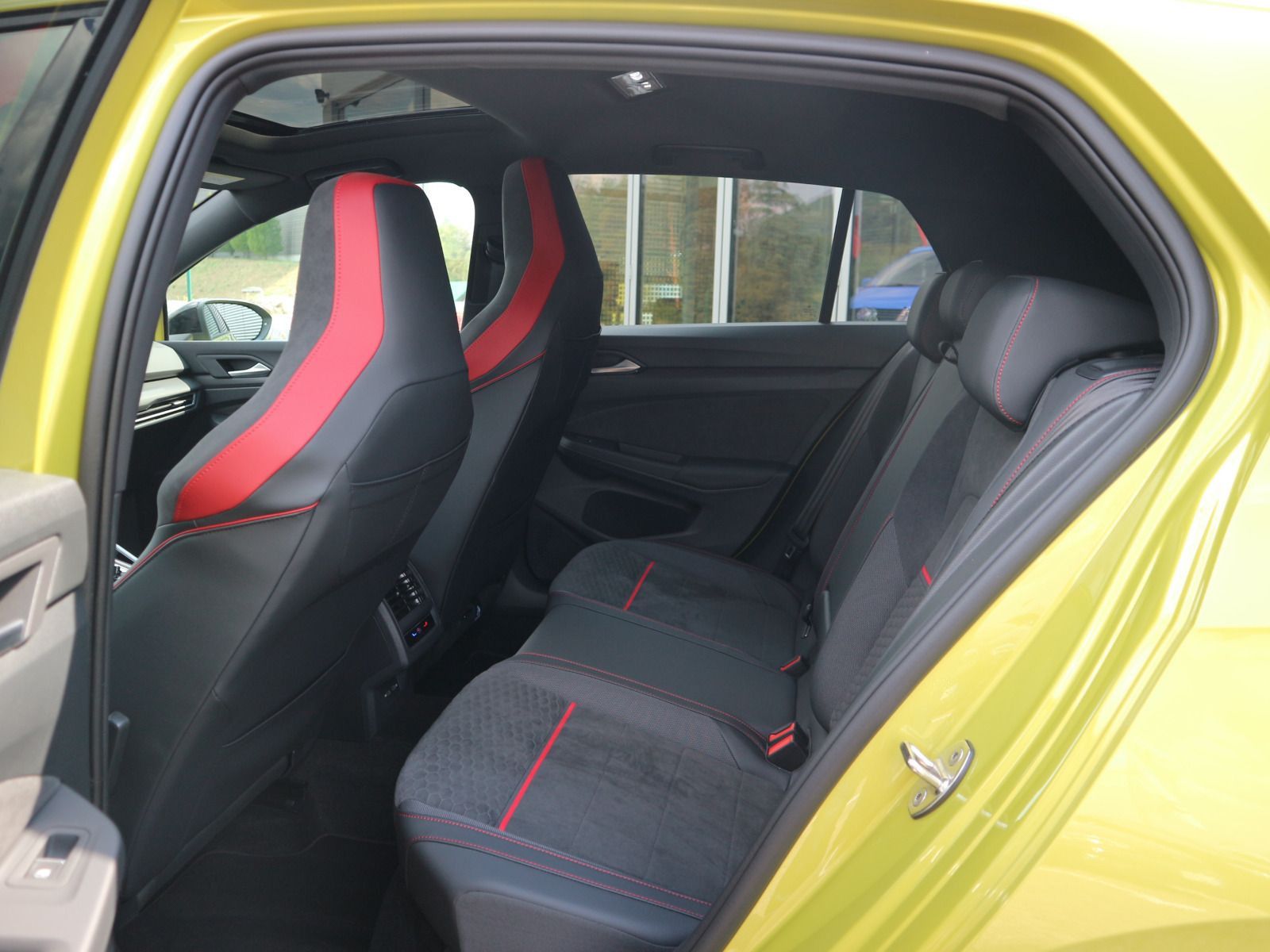 Volkswagen Golf - Bild 11