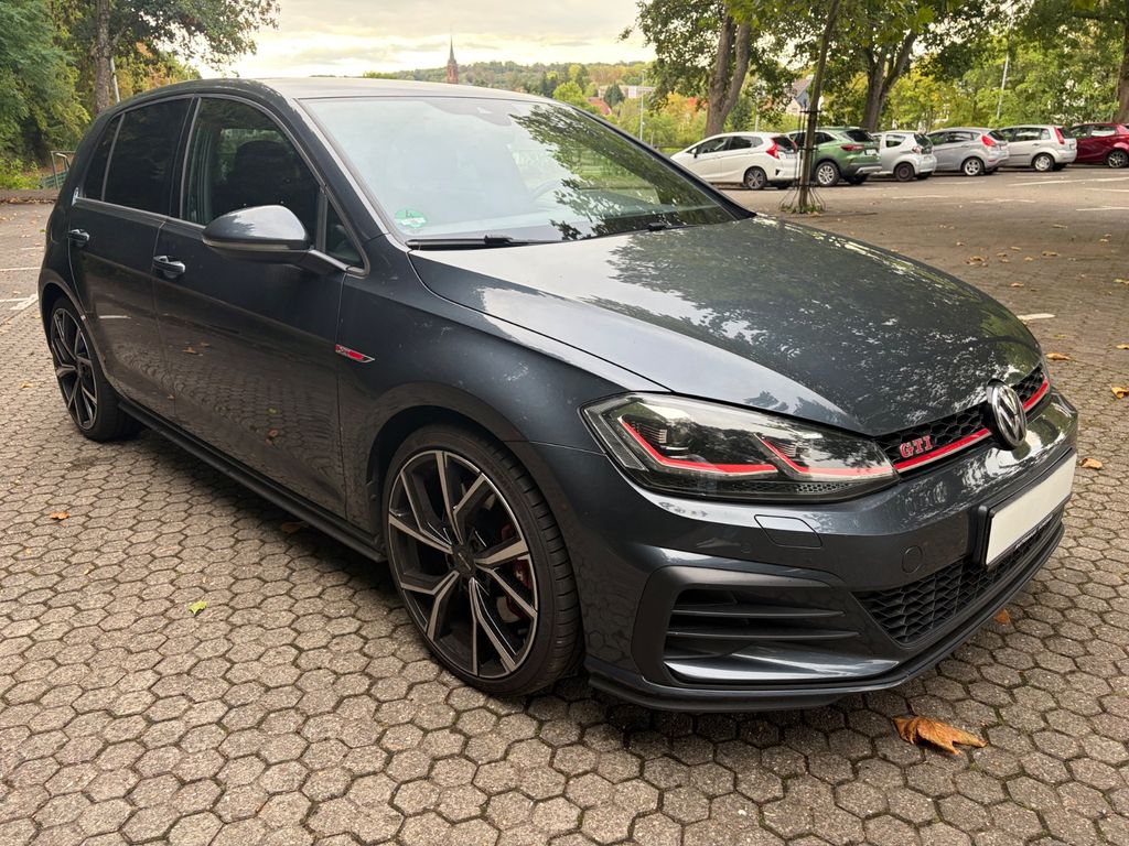 Image of Volkswagen Golf