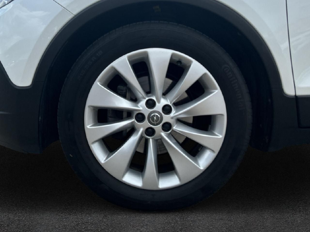 Fahrzeugabbildung Opel Mokka Innovation, Automatik, AHK