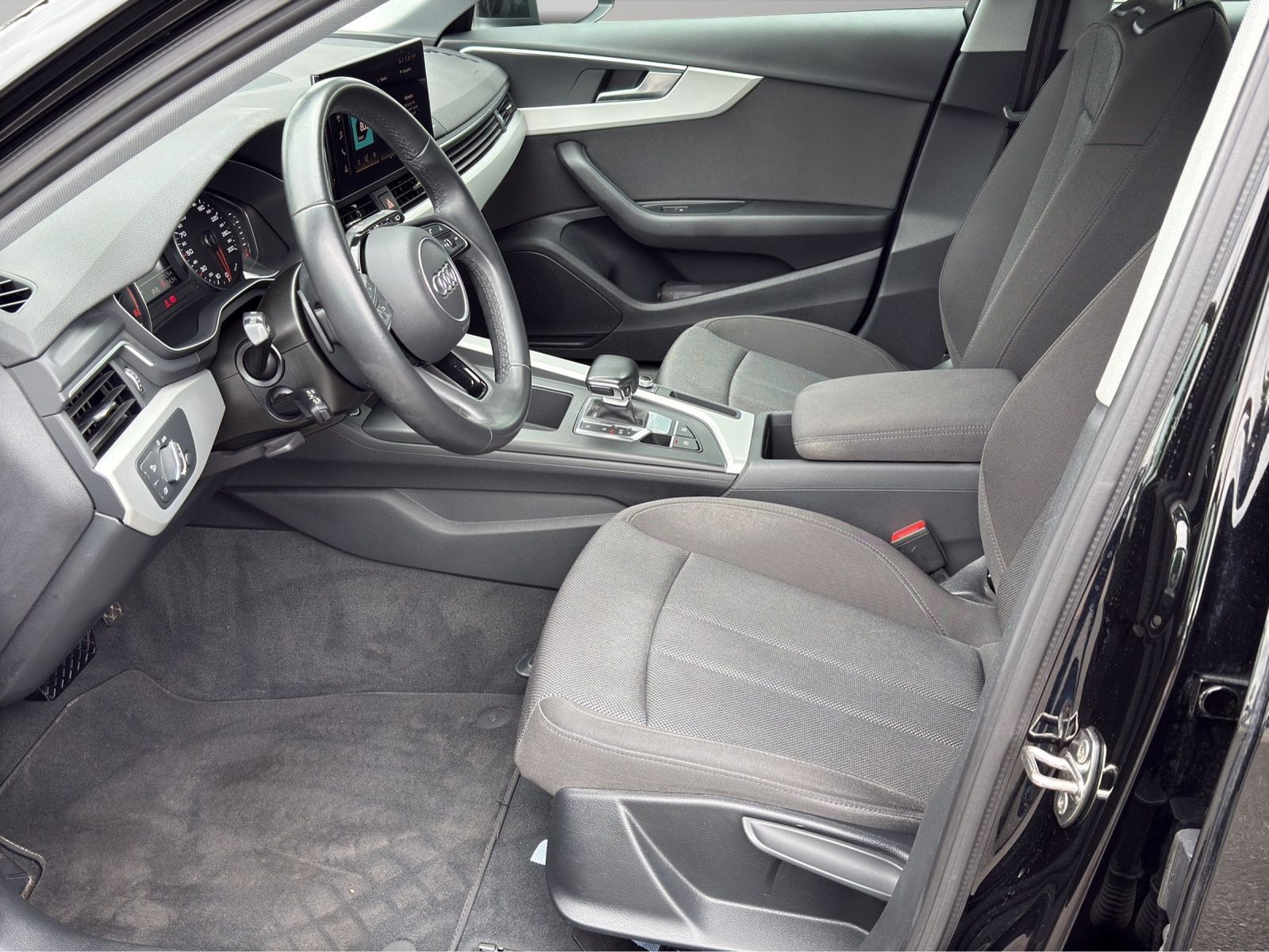 Audi A4 - Bild 9
