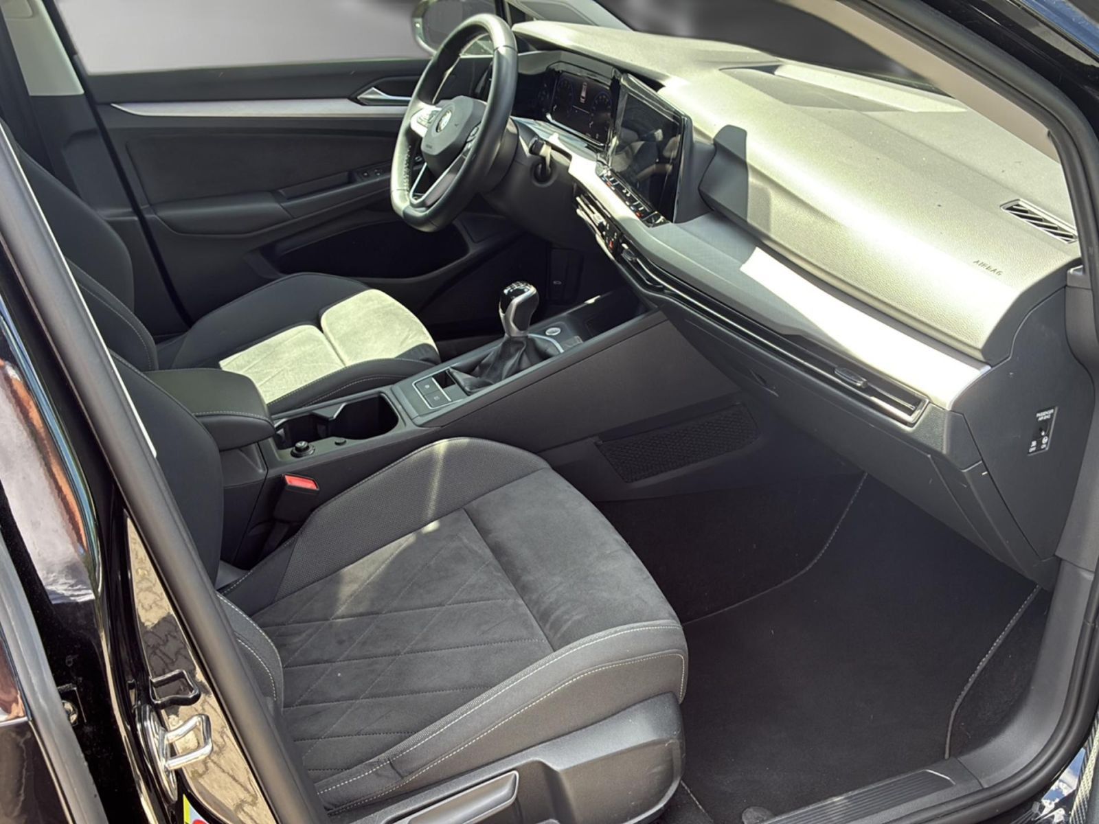 Volkswagen Golf - Bild 14