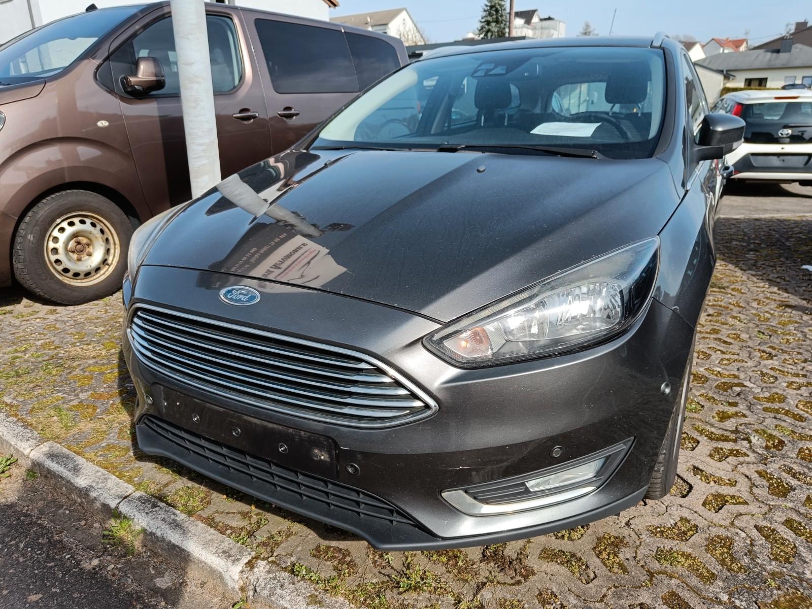 Ford Focus Turnier Titanium