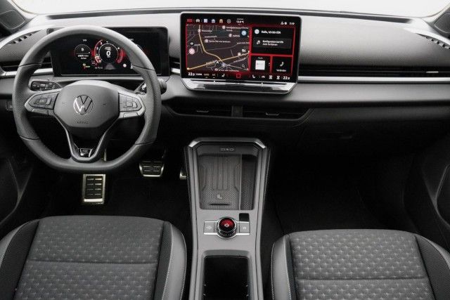 Volkswagen T-Roc R-Line 1.5 l eTSI DSG Easy Open WiRä foto 4