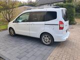 Ford Tourneo Courier 1.5 TDCi 74kW Titanium Titanium - Ford Tourneo Courier aus 2021