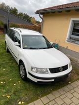 Volkswagen VW Passat 3B Kombi 1.9TDI gepflegt Behörde - Volkswagen Passat aus 1999: TDI