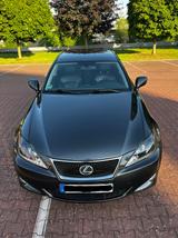 Lexus IS 250 250 Automatik -TÜV 2028 - graue Lexus IS-Serie