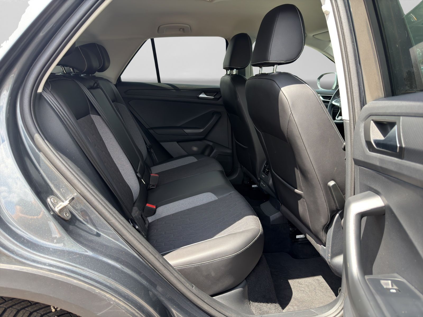 Volkswagen T-Roc - Bild 7