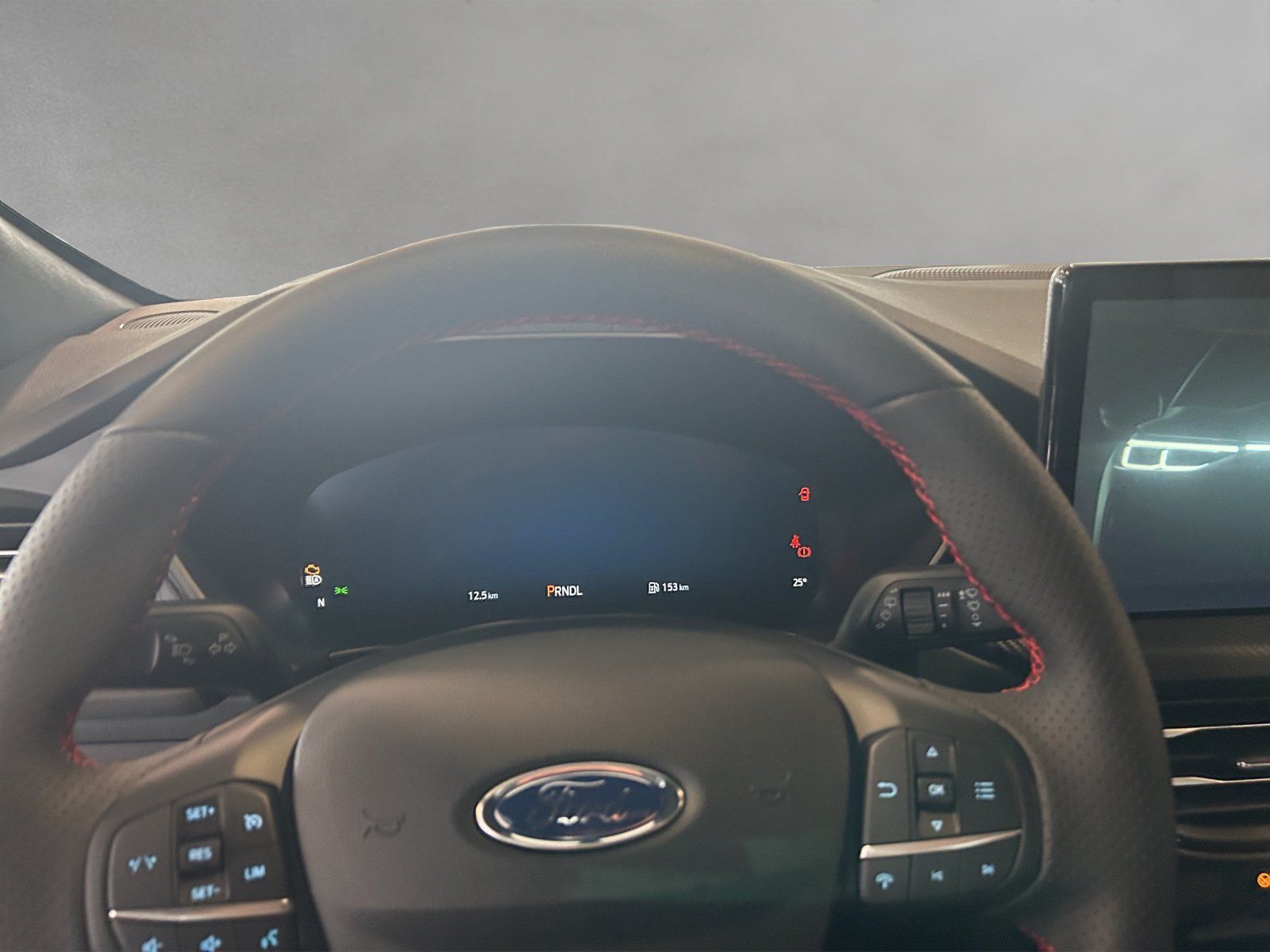 Fahrzeugabbildung Ford Kuga ST-Line FHEV,FGS 3/5 Jahre