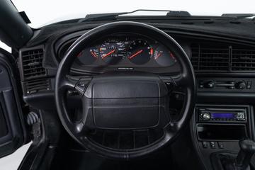 1990 Porsche 944 — миниатюра 14