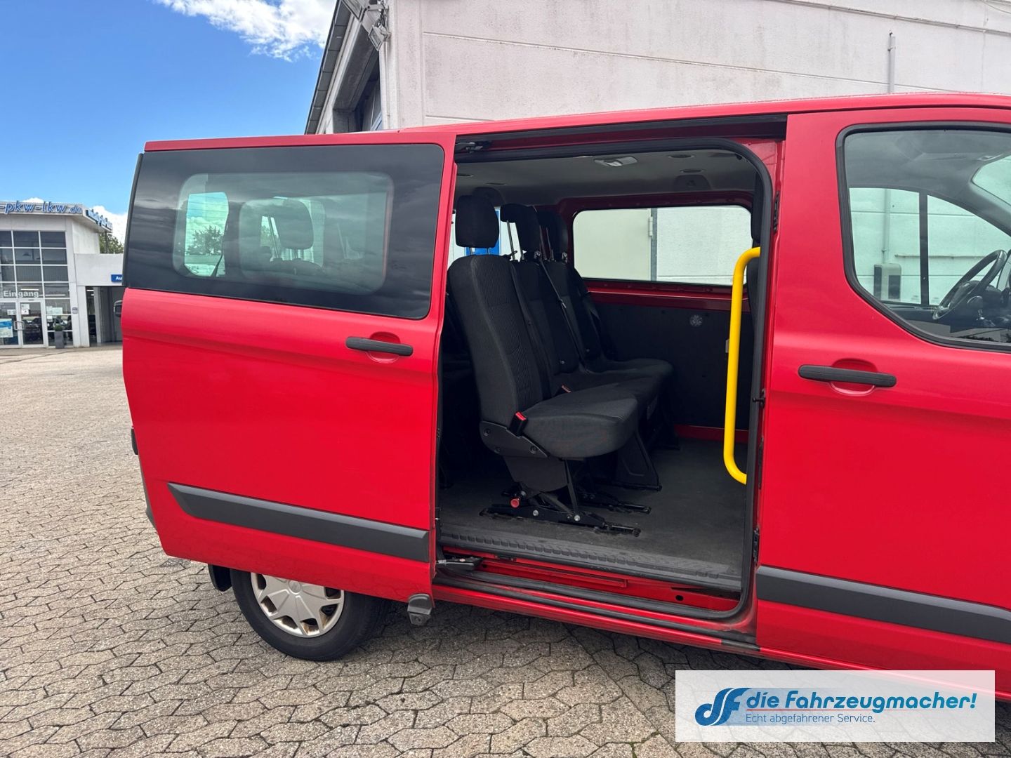 Fahrzeugabbildung Ford Transit Custom Tourneo 310 L1 Trend *3185 *EXPOR