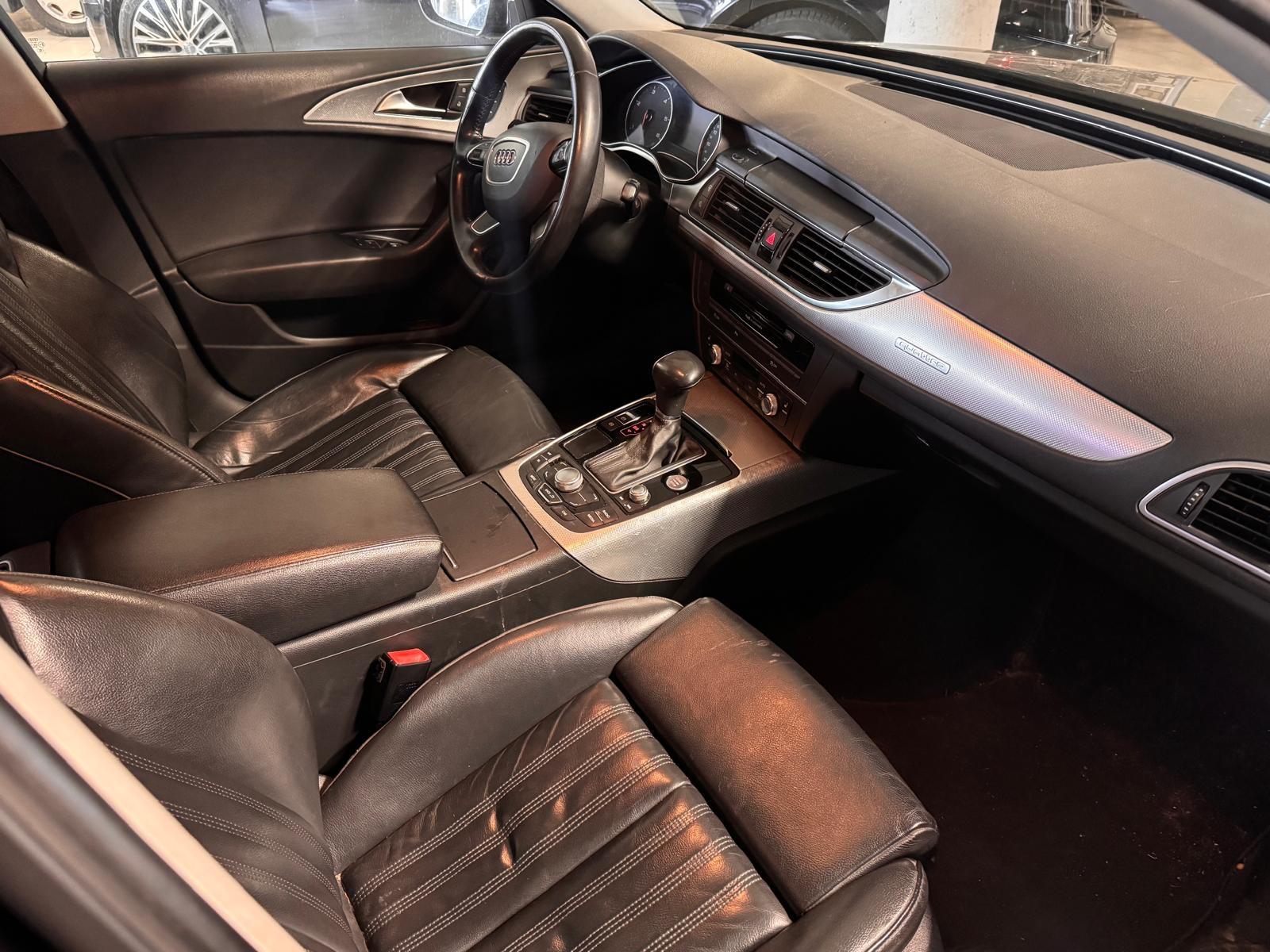 Audi Quattro 2011 — photo 14