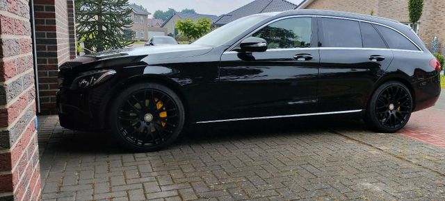 MERCEDES-BENZ Mercedes-Benz C250 BlueTEC, ILS AHK COMAND