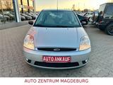 Ford Fiesta 1.25 16V Ghia KLIMA*VELOUR*WENIG KM - Ford Fiesta Ghia mit Benzin-Antrieb