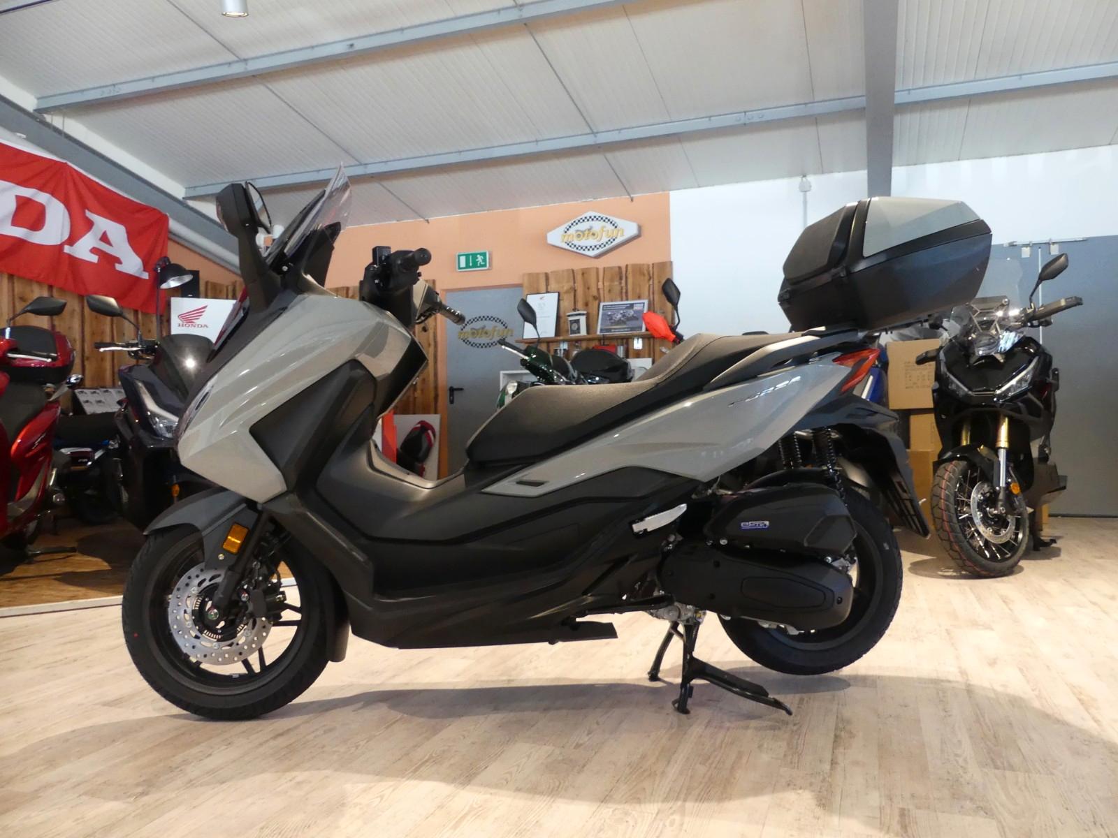 Honda Forza 125 ABS incl. Anlieferung