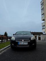 Fiat Bravo 1.4 Benzin 2010, TÜV bis 12/202... - gebrauchte Fiat Bravo aus dem Jahr 2010
