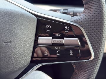 Nissan Ariya Coupe 63 kWh °LED°Navi°RFK°AAC°ACC°SHZ°