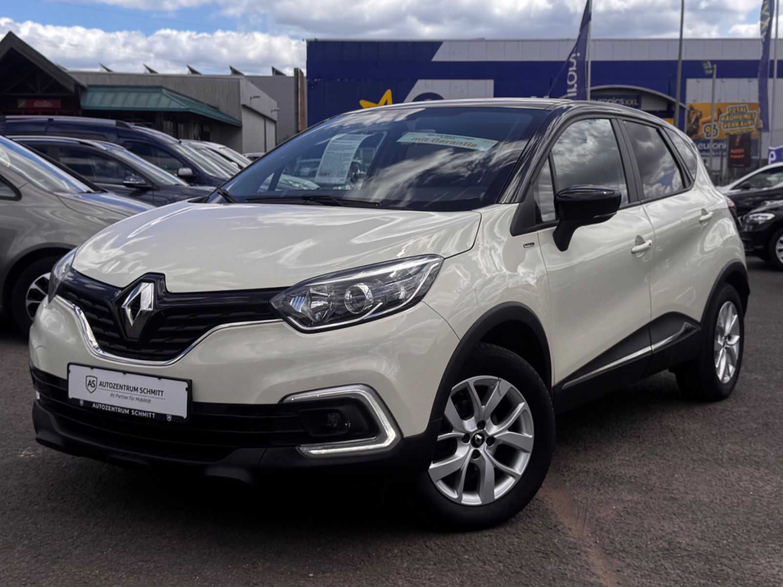 RENAULT Captur