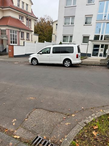 Volkswagen Caddy, Maxi Diesel 2,0 Baujahr 2018 Standh...