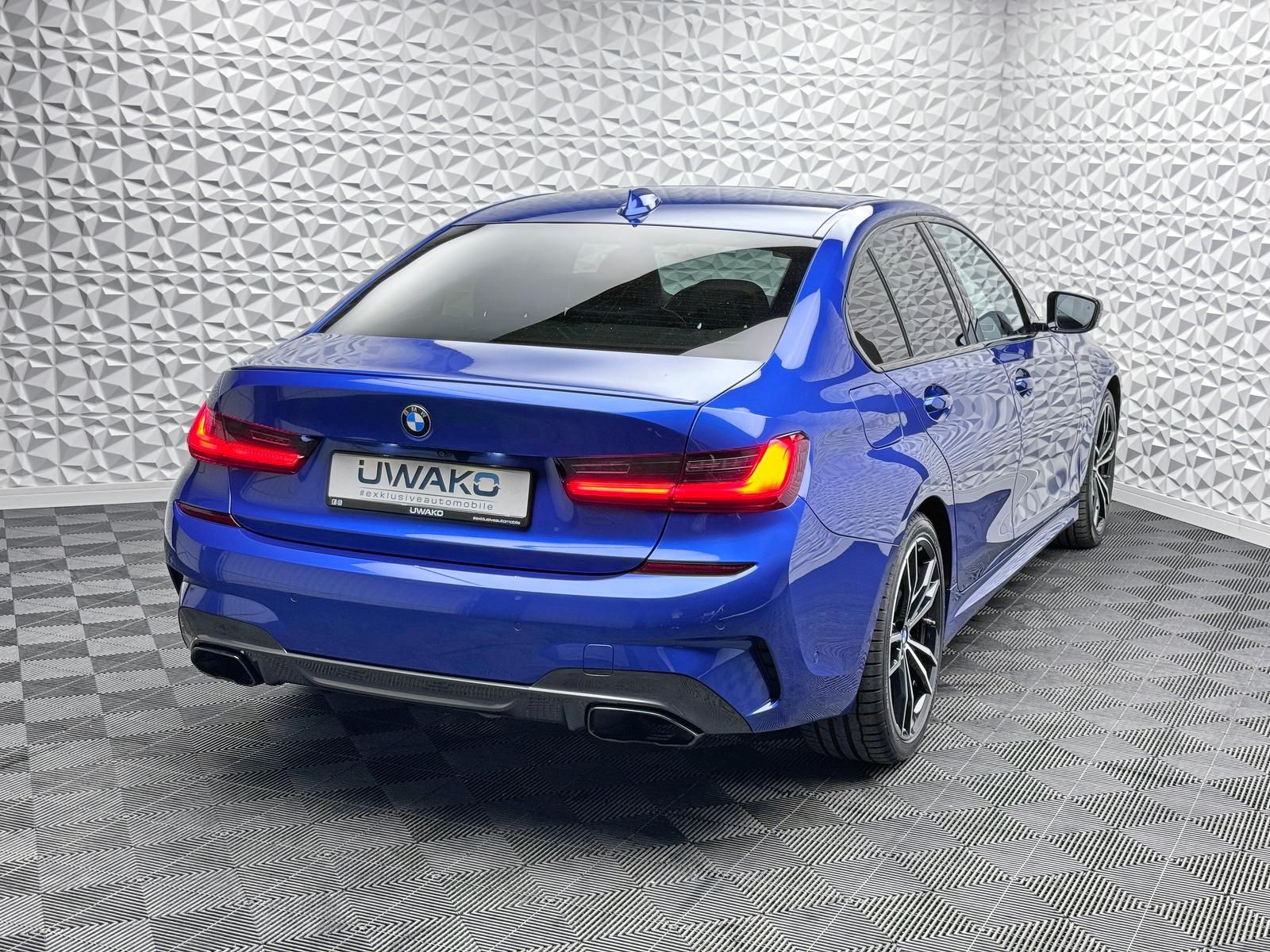 Fahrzeugabbildung BMW XDR*INDIVIDUAL*DEUTSCH*H&K*LASER*STANDHZ*PANO*AH