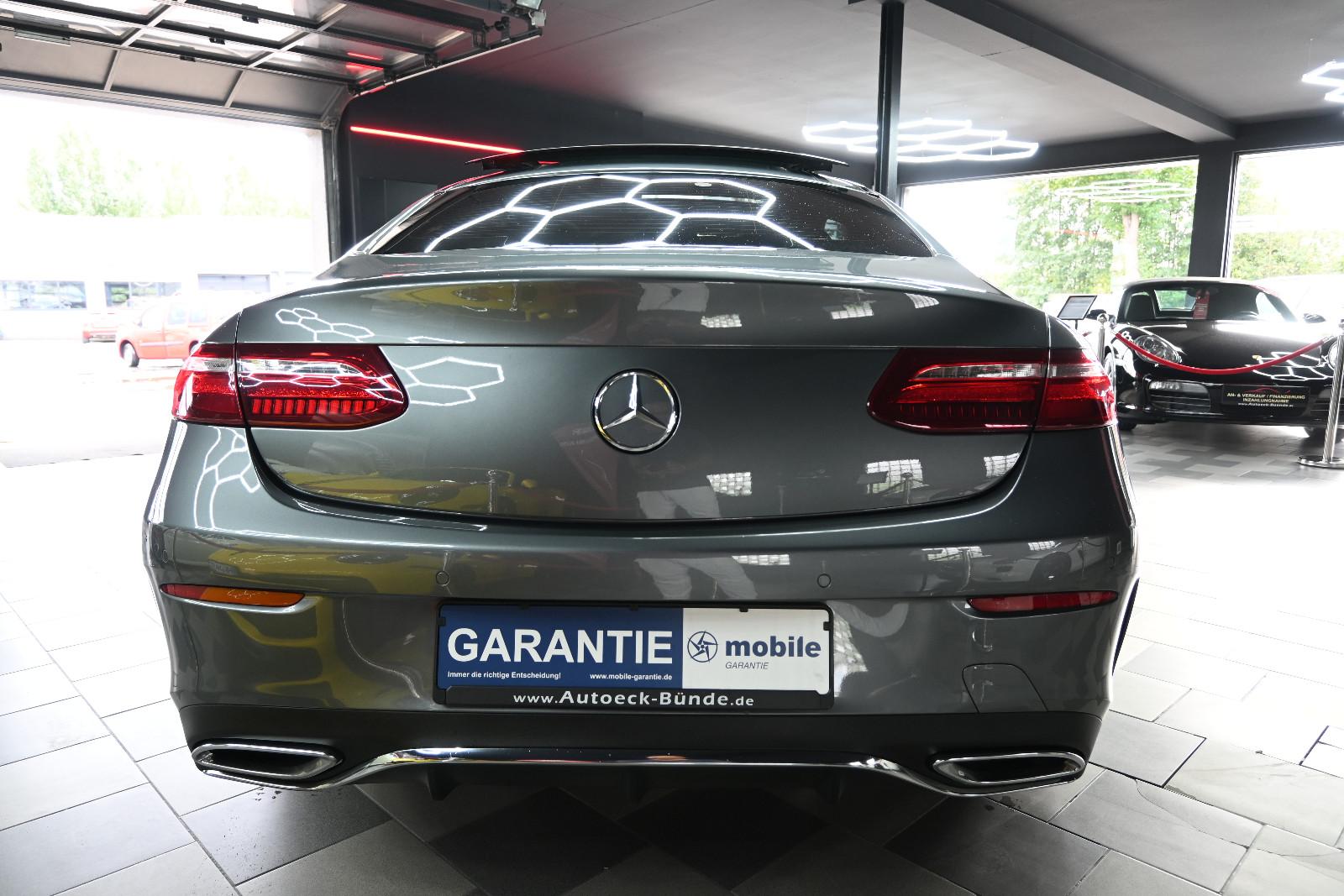Mercedes-Benz E300 Coupe AMG/Pano/TW-Ass/Burmester/Kam/Distro