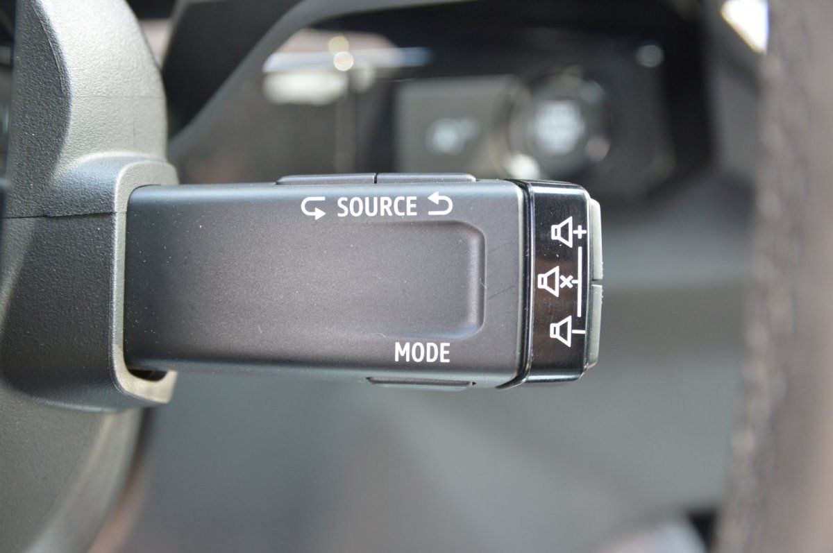 Fahrzeugabbildung Renault Austral   Equilibre Automatik LED