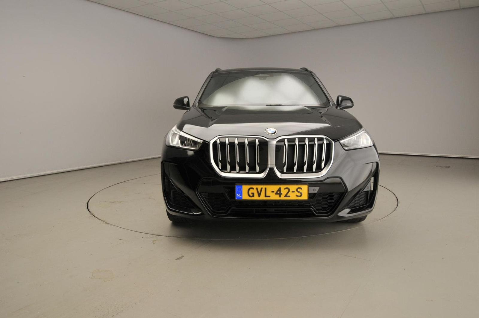 BMW X1 sDrive20i M-Sportpakket LED navi AHK, миниатюра 5