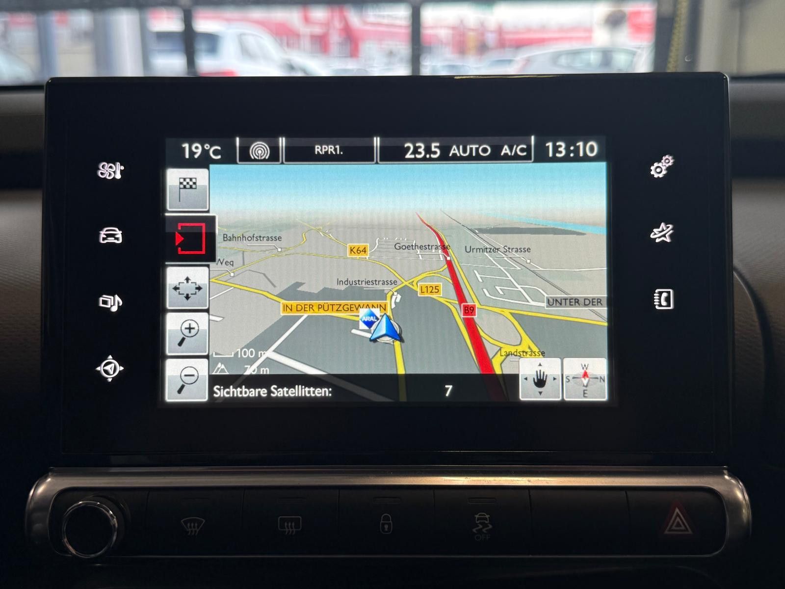 Fahrzeugabbildung Citroën C4 Cactus Shine/ KAMERA/NAVI/8.FACH BEREIFT