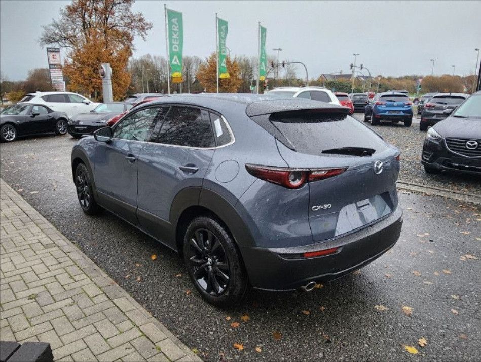 Mazda CX-30 — fotografia 3