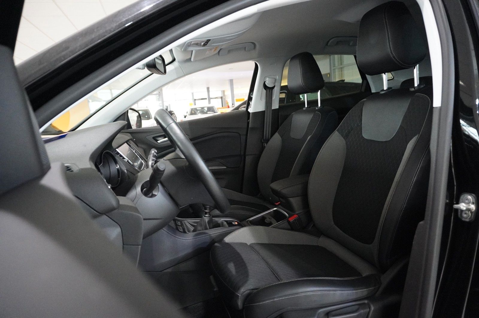 Fahrzeugabbildung Opel Grandland (X) 1.5D BUSINESS NAVI/LED/KAMERA/DAB+
