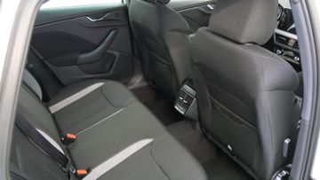 Skoda Kamiq Selection 1,5 TSI DSG PANO PDC KAM SHZ