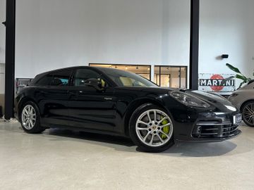 Porsche Panamera - 3