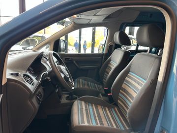 MYAUTOCENTER – Gebraucht- und Jahreswagen mit Werkstattservice in Pfaffenhofen Volkswagen Caddy Maxi *2-HAND*7-SITZER*KLIMA*TEMPO*